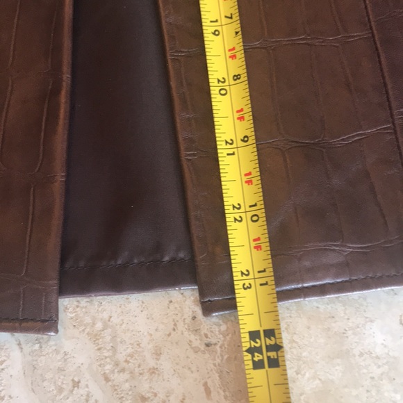 Elements by vakko Leather pressed croc, skirt - Picture 6 of 14